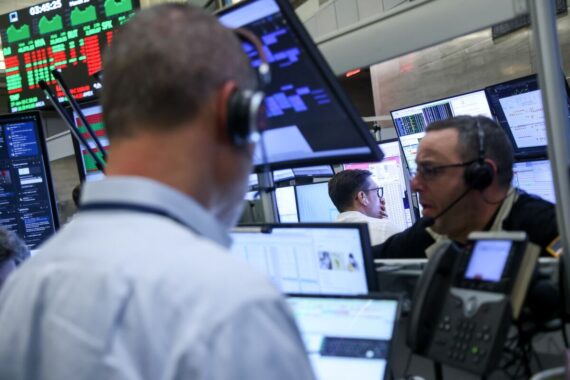 Penurunan saham AS akibat ketegangan perang Iran